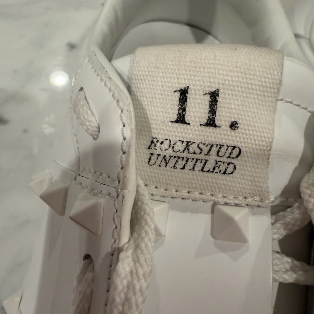 Valentino Garavani 11. Rockstud Untitled White Sneakers Size 38 - Picture 10 of 11